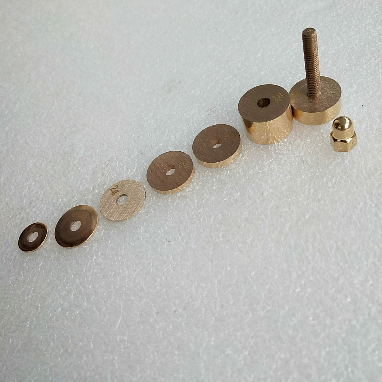 White Key Weight Measurement f - مراجعة Heavy Equipment Keys وسعره
