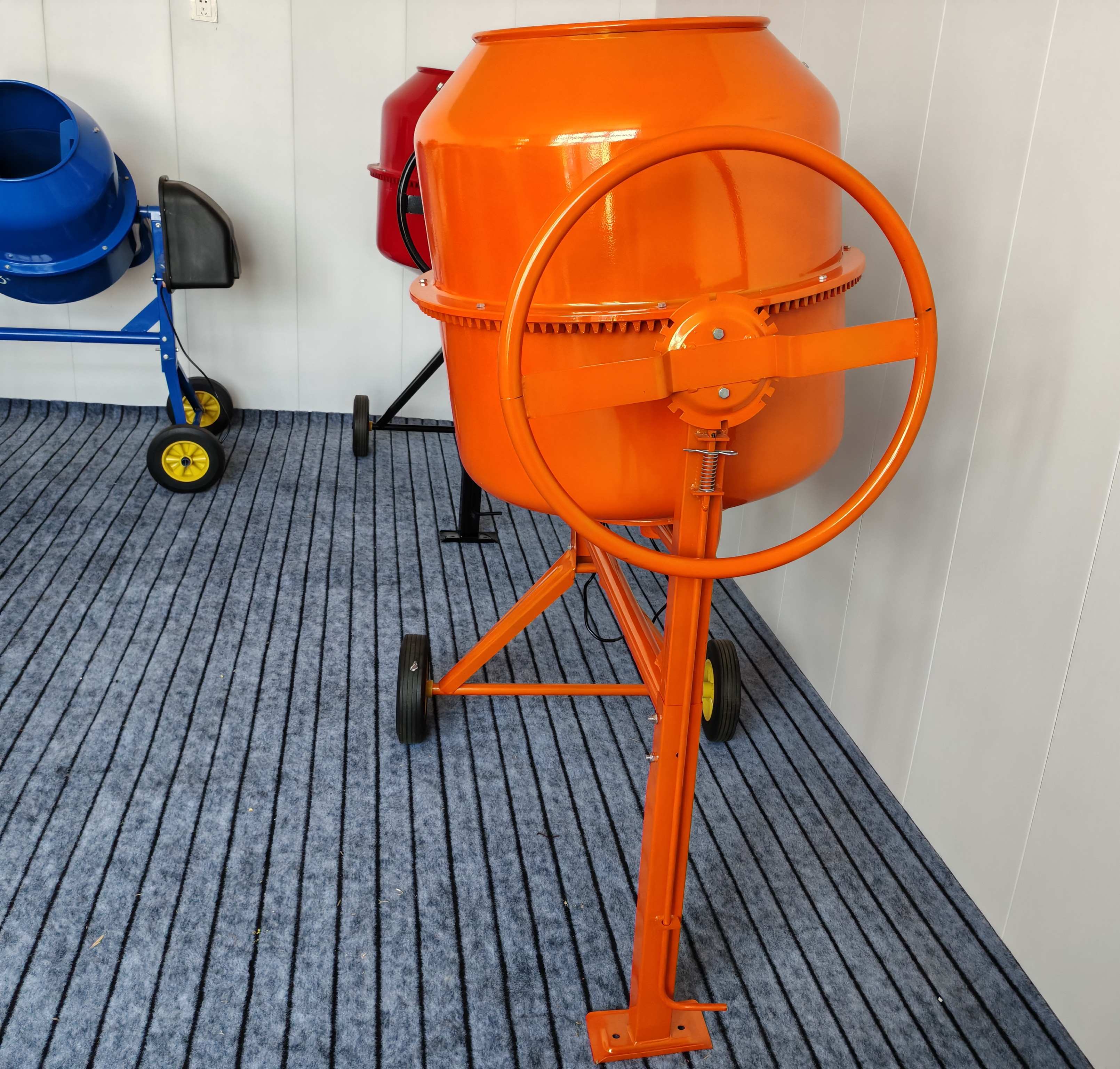 Cement Mixer/electric Motor Co - مراجعة Concrete Mixer Machine وسعره
