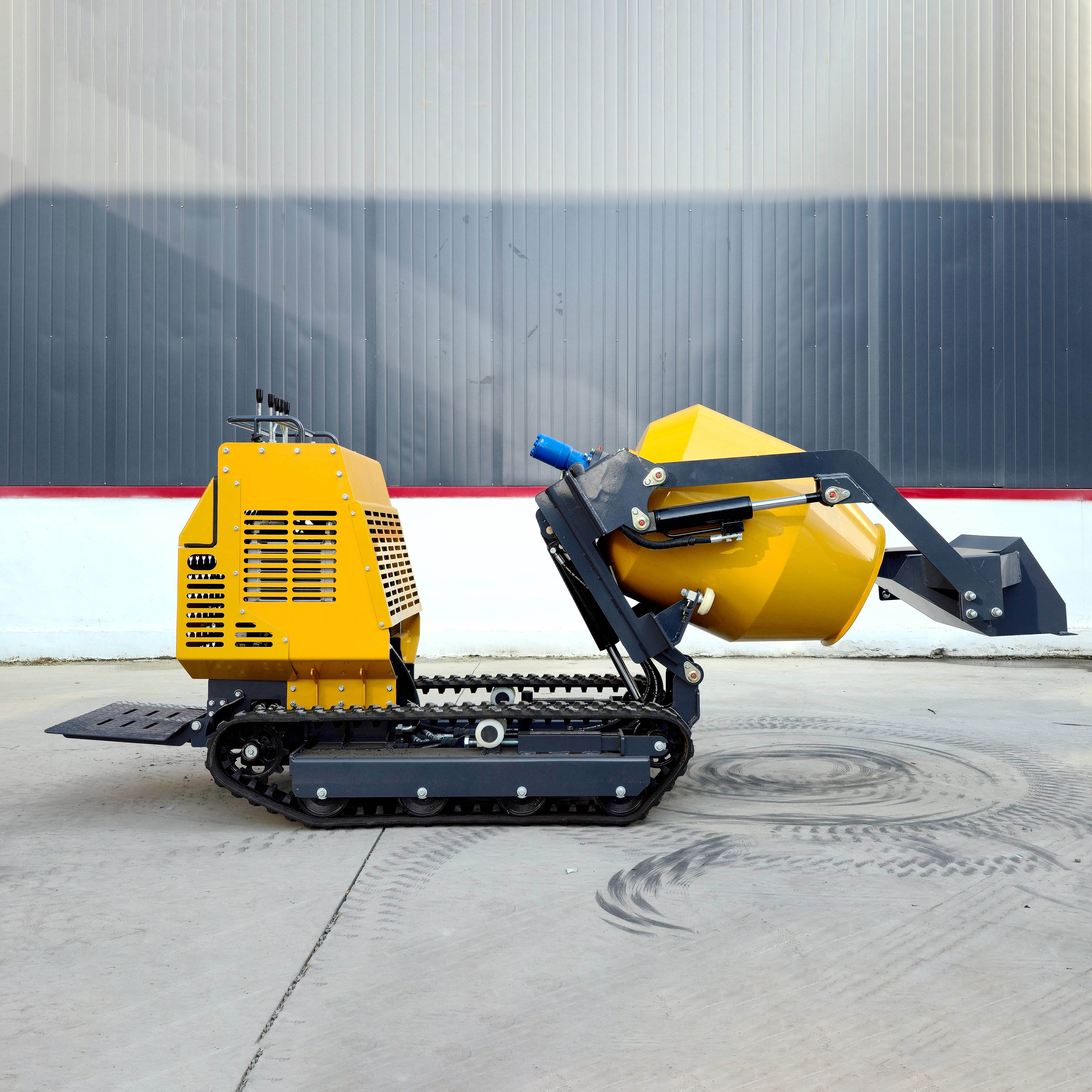 Self Walking Tracked Concrete  - مراجعة Concrete Mixer Machine وسعره