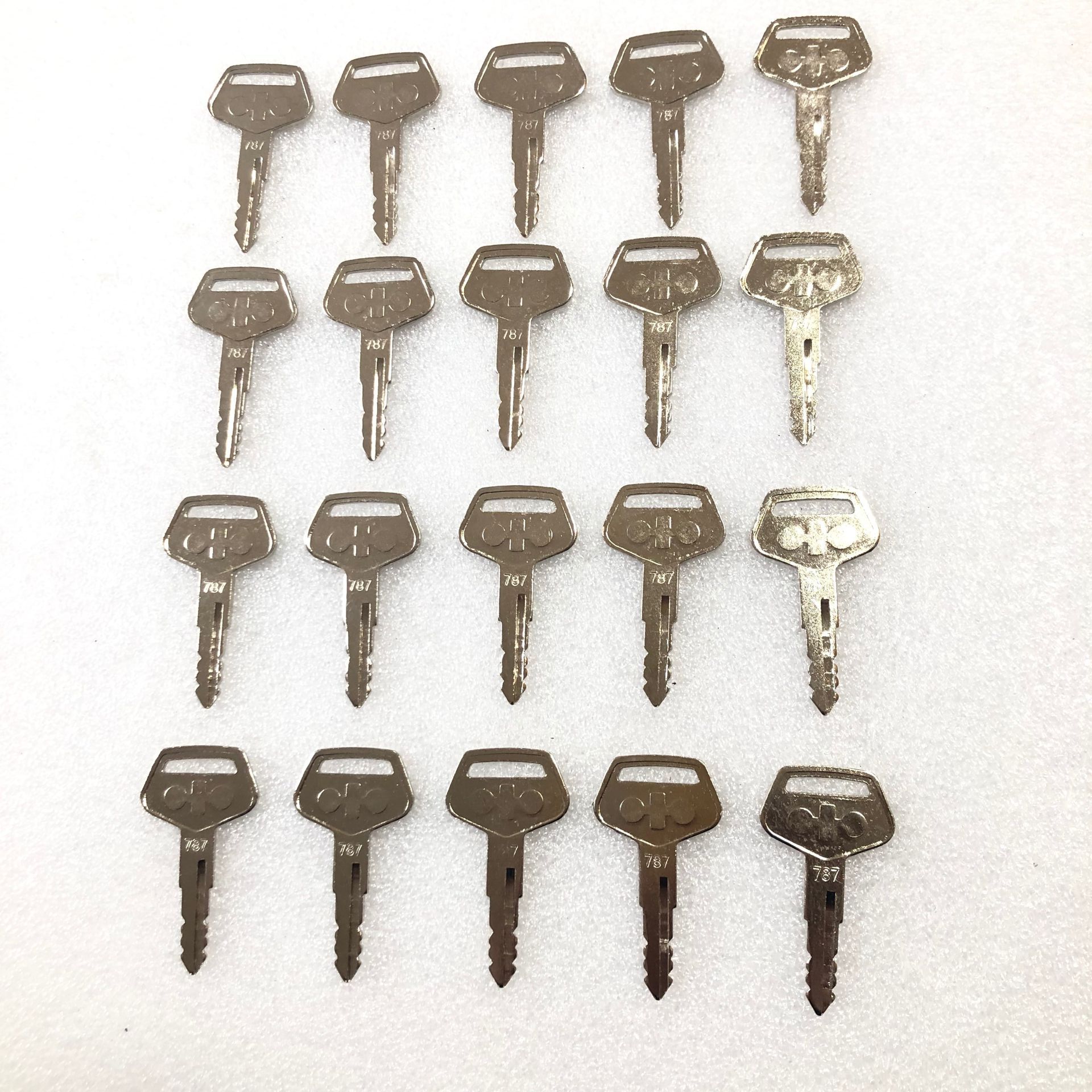 20PCS 787 Key for Komatsu Exca - مراجعة Heavy Equipment Keys وسعره