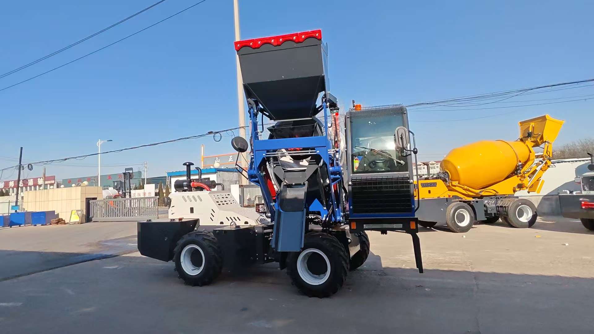 3.5m3 Self Loading Concrete Mi - مراجعة Concrete Mixer Machine وسعره